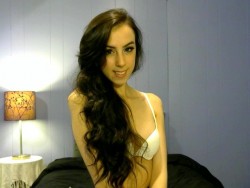 19yo camgirl with long brown hair babyhentai @ Streamate